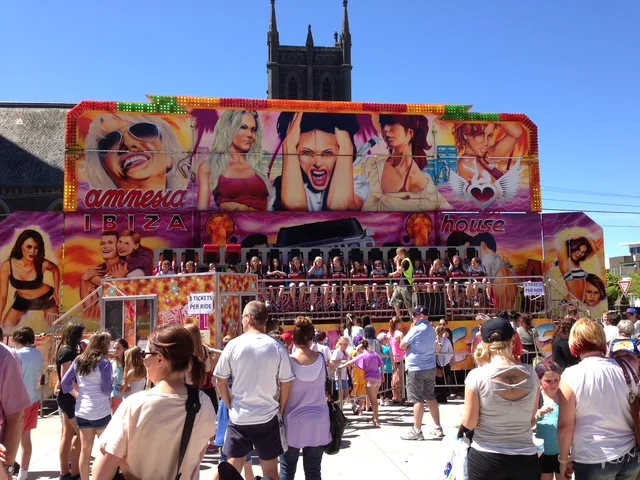 Ultimate Party Machine amusement ride for hire in Brisbane